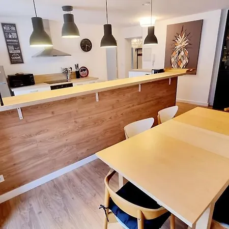 Appartement Elegant P4 Du Centre Historique *