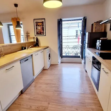 Elegant P4 Du Centre Historique Nîmes