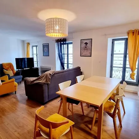 Elegant P4 Du Centre Historique