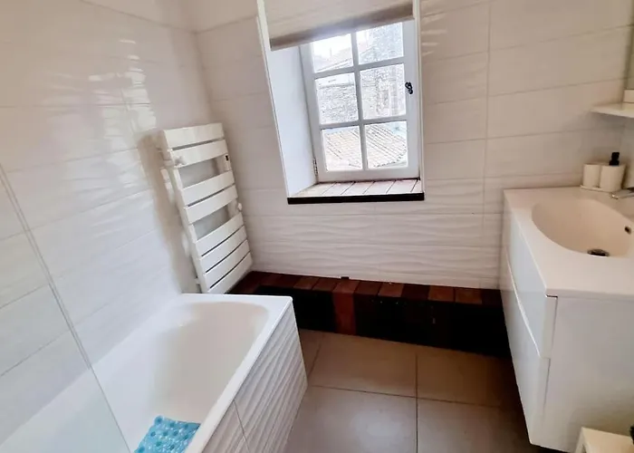 Elegant P4 Du Centre Historique * Nîmes