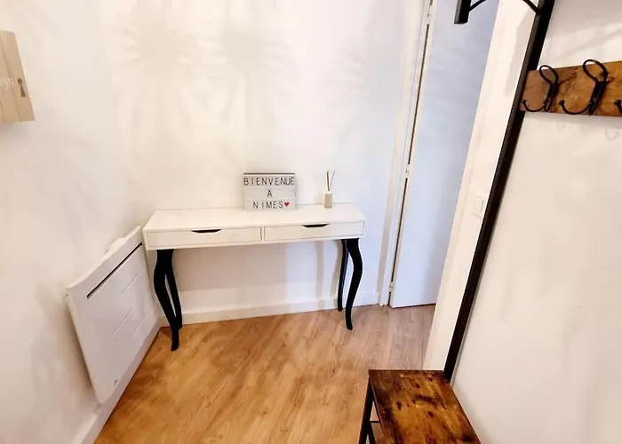 Elegant P4 Du Centre Historique