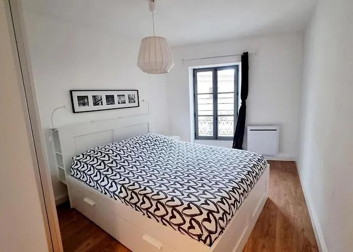 Elégant P4 Du Centre Historique Appartement Nîmes